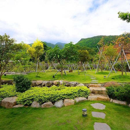 鄉道茶屋 Country Road B&B Toucheng Exteriör bild